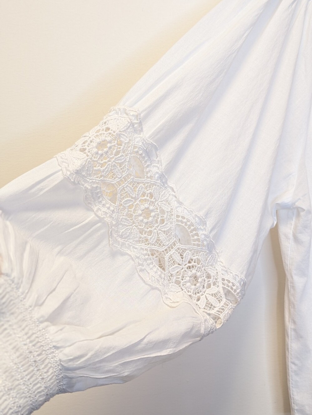 Jennifer & Grace White Eyelet Lace Boho Peasant Blouse Top M - Picture 12 of 16